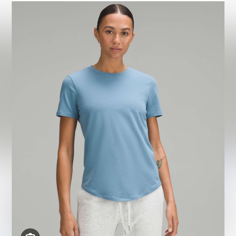Lululemon Love Crewneck T-Shirt Size 4